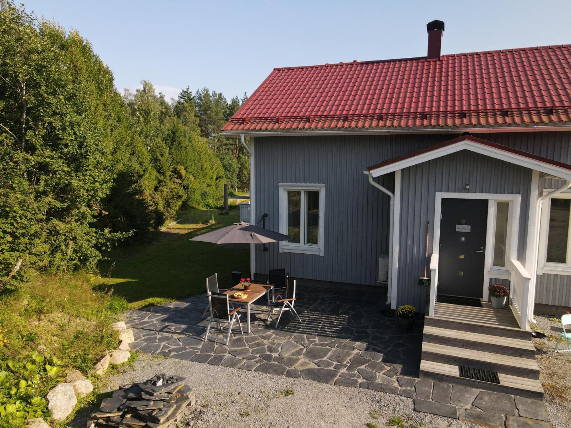 Modern Apartment Karkku Buitenkant foto
